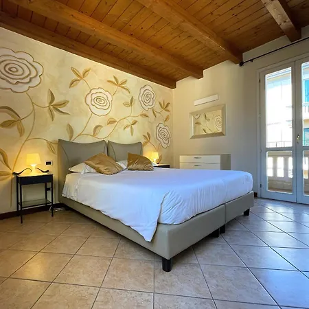 Apartment Int 6 - Marco Bologna