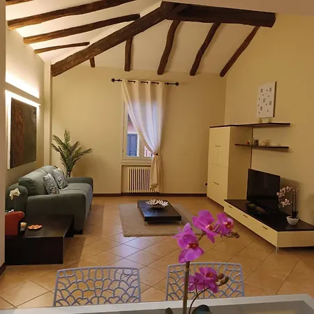 Apartment Int 6 - Marco *